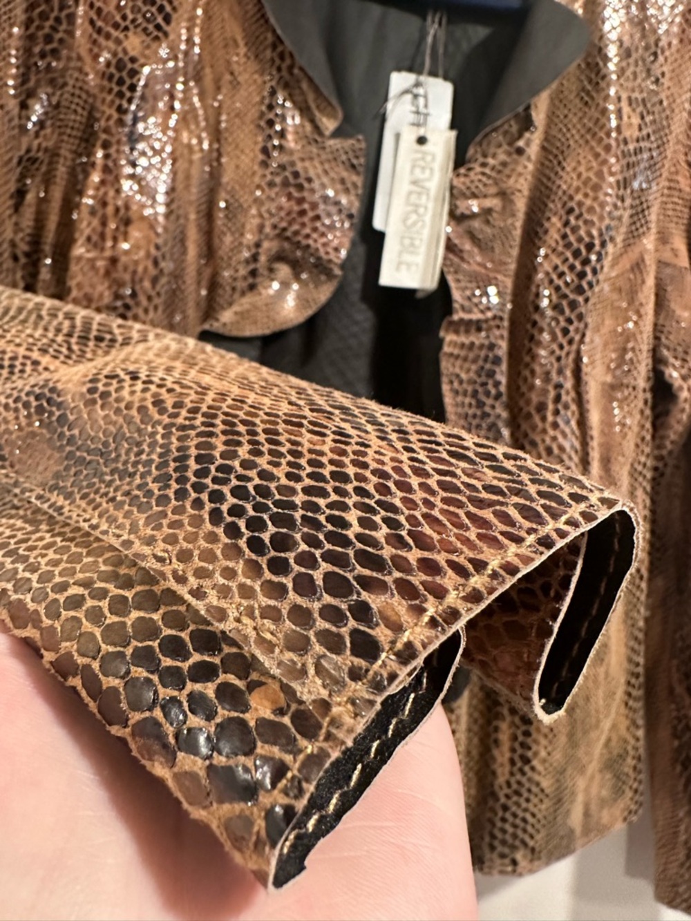 Chico’s Reversible Kelsey Jacket Exotic Metallic Snake & Alligator Print 1/M/US8 - Picture 6 of 16
